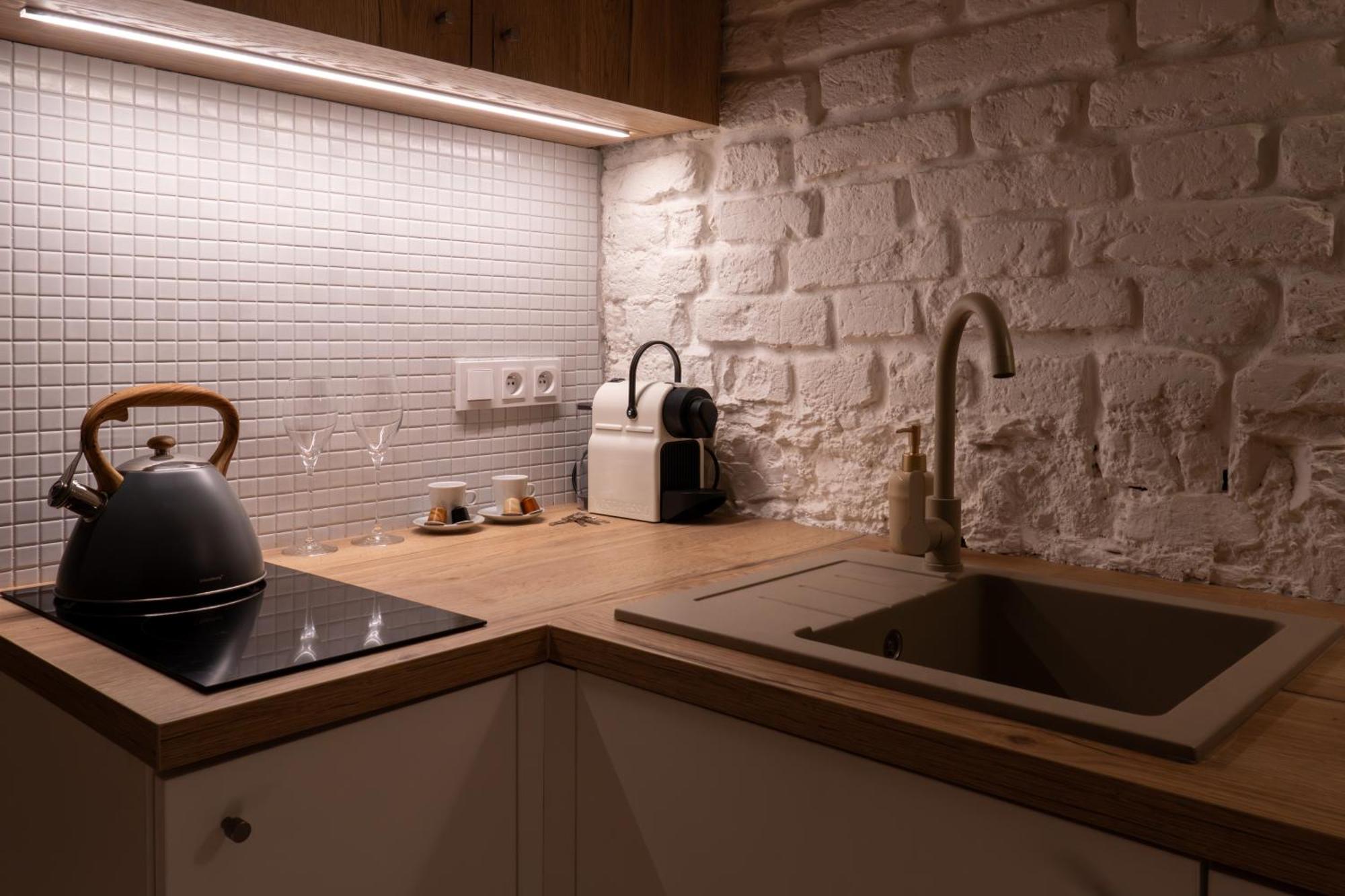 White Wolf Boutique Apartments Olomouc Esterno foto